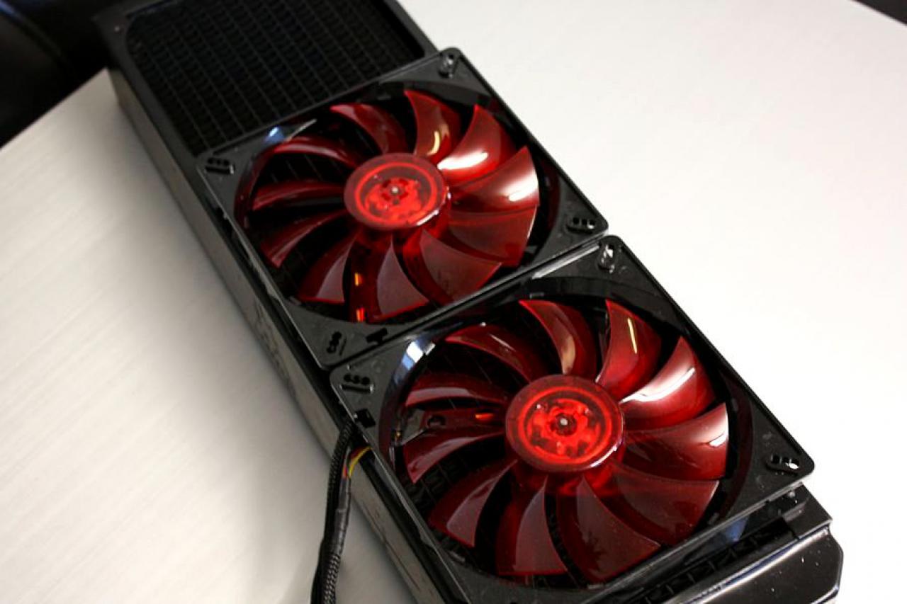 [12/11/2010] A New Era: Starke Lian-Li-Casemod mit Wasserkühlung (12)