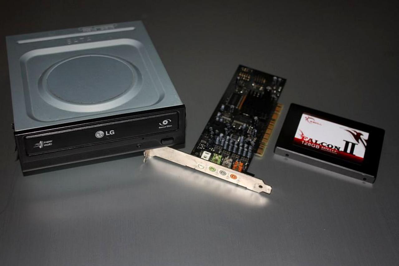 [12/11/2010] A New Era: Starke Lian-Li-Casemod mit Wasserkühlung (16)