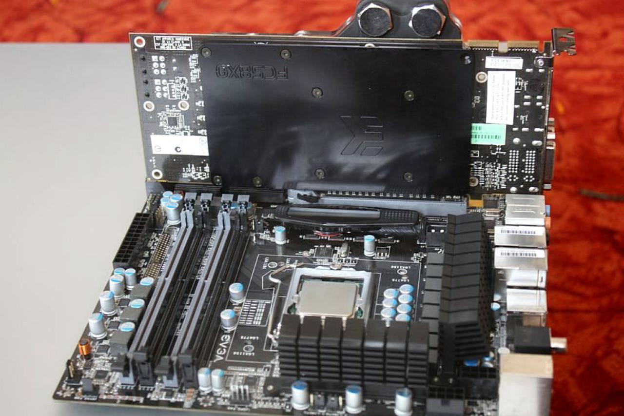 [12/11/2010] A New Era: Starke Lian-Li-Casemod mit Wasserkühlung (37)