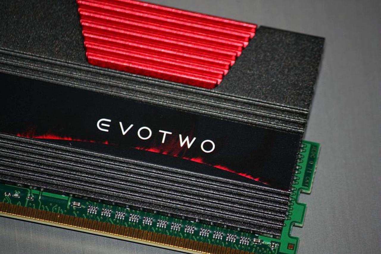 [12/11/2010] A New Era: Starke Lian-Li-Casemod mit Wasserkühlung (51)