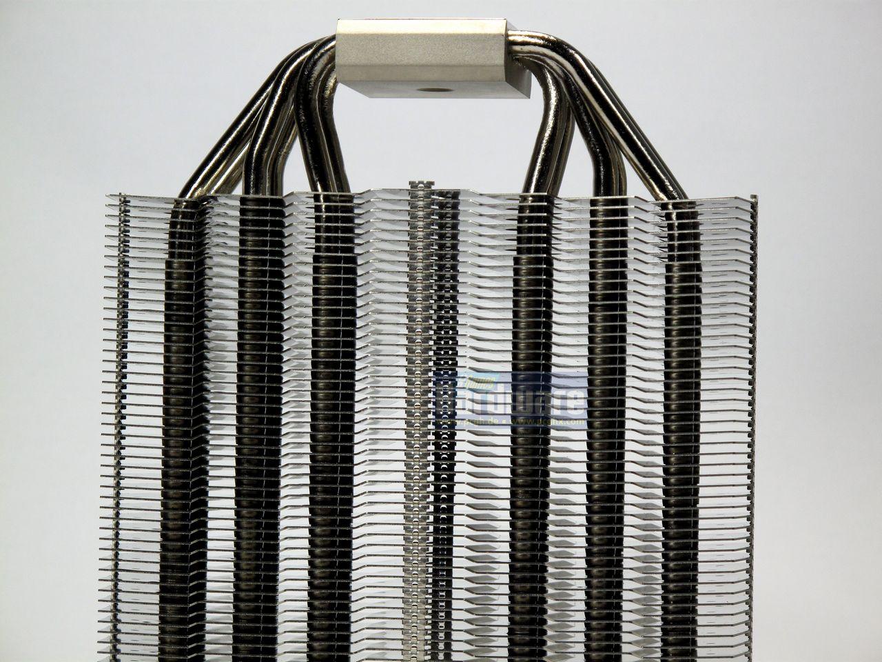[10/11/2010] Thermalright Archon (4)