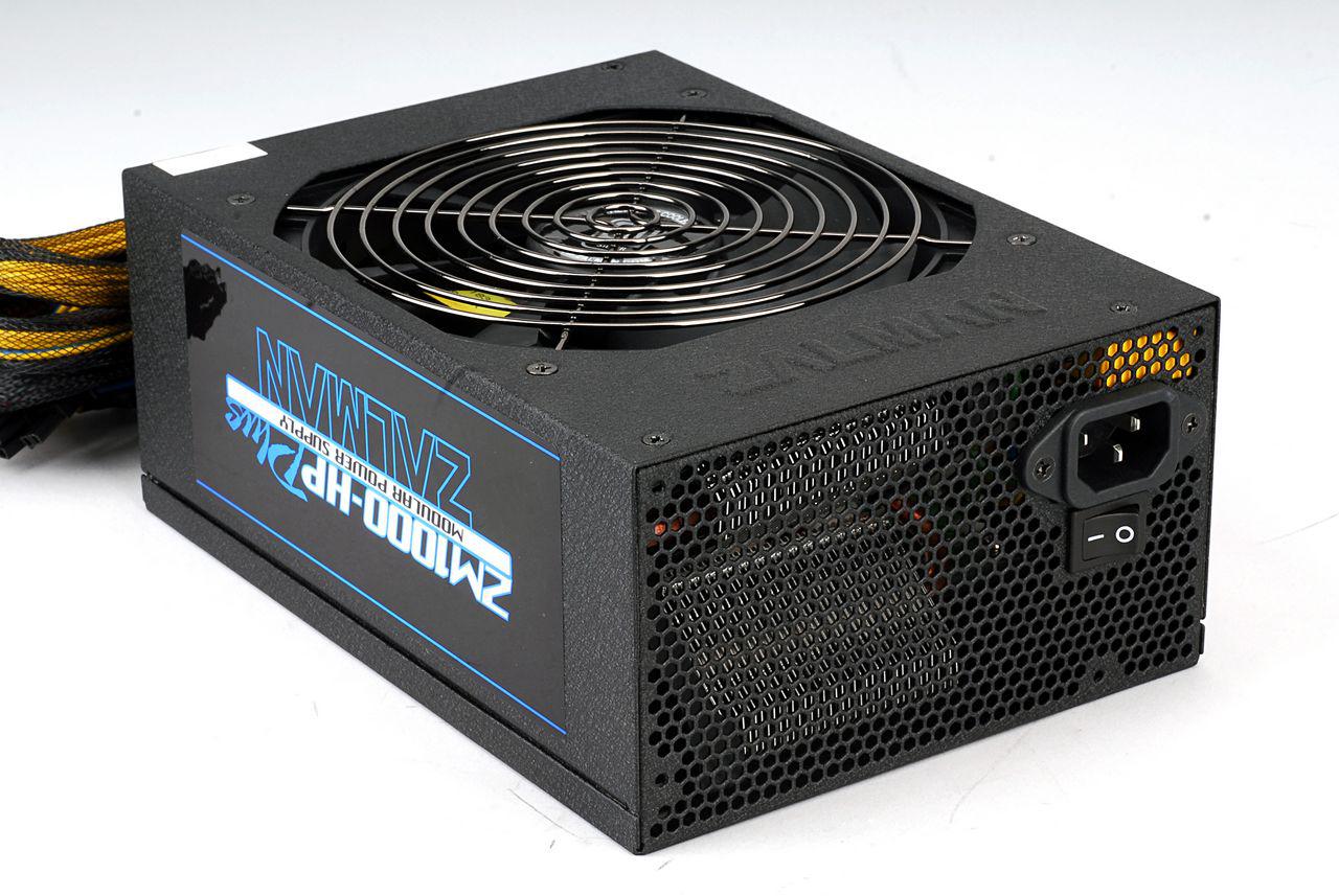 [11/11/2010] Zalman ZM1000-HP Plus (10)