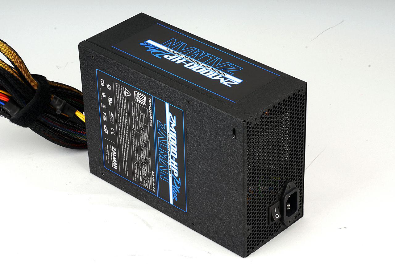 [11/11/2010] Zalman ZM1000-HP Plus (12)