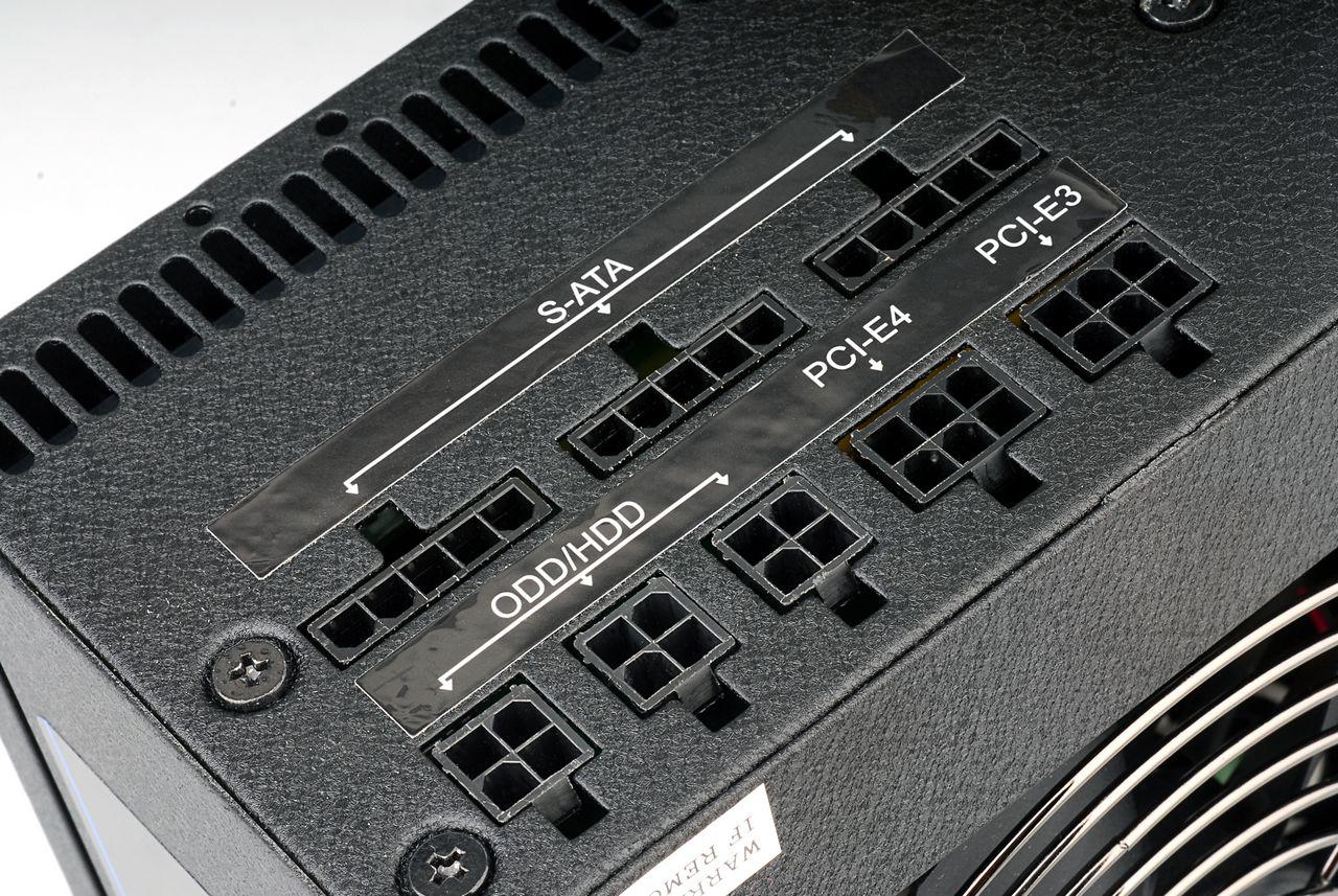 [11/11/2010] Zalman ZM1000-HP Plus (15)