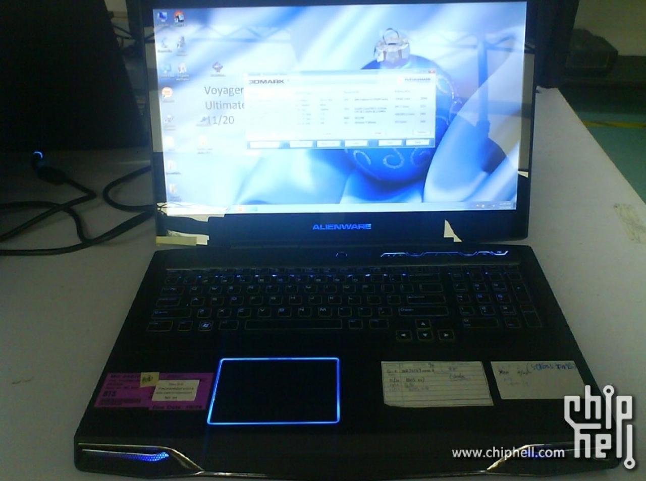 [10/12/2010] Alienware M17xR3: Fotos und Benchmarks des Sandy Bridge-Notebooks aufgetaucht (9)