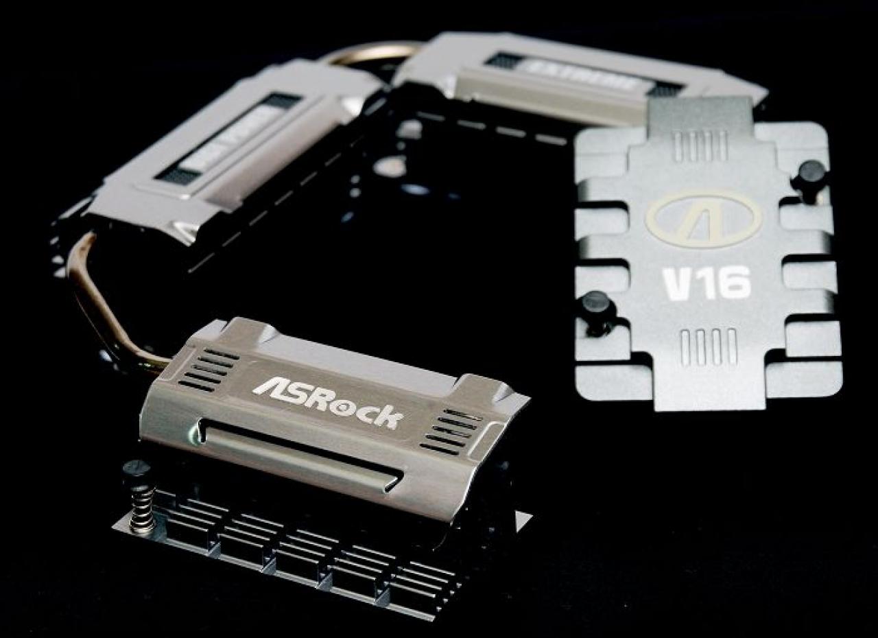 [20/12/2010] Asrock P67 Extreme6: Detailfotos des Sandy Bridge-Mainboards veröffentlicht (20)