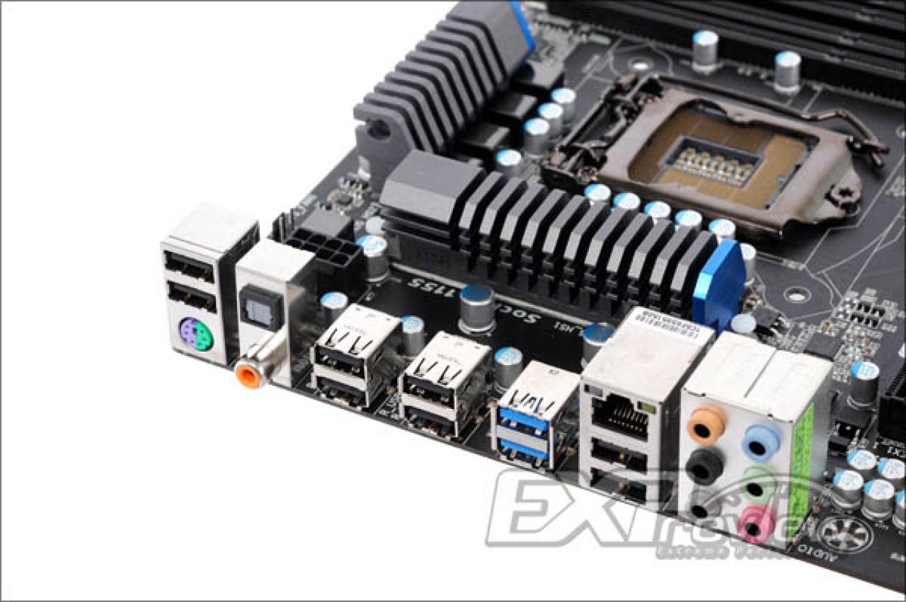 [20/12/2010] Gigabyte GA-P67A-UD3R: Detailfotos des Sandy Bridge-Mainboards veröffentlicht (8)