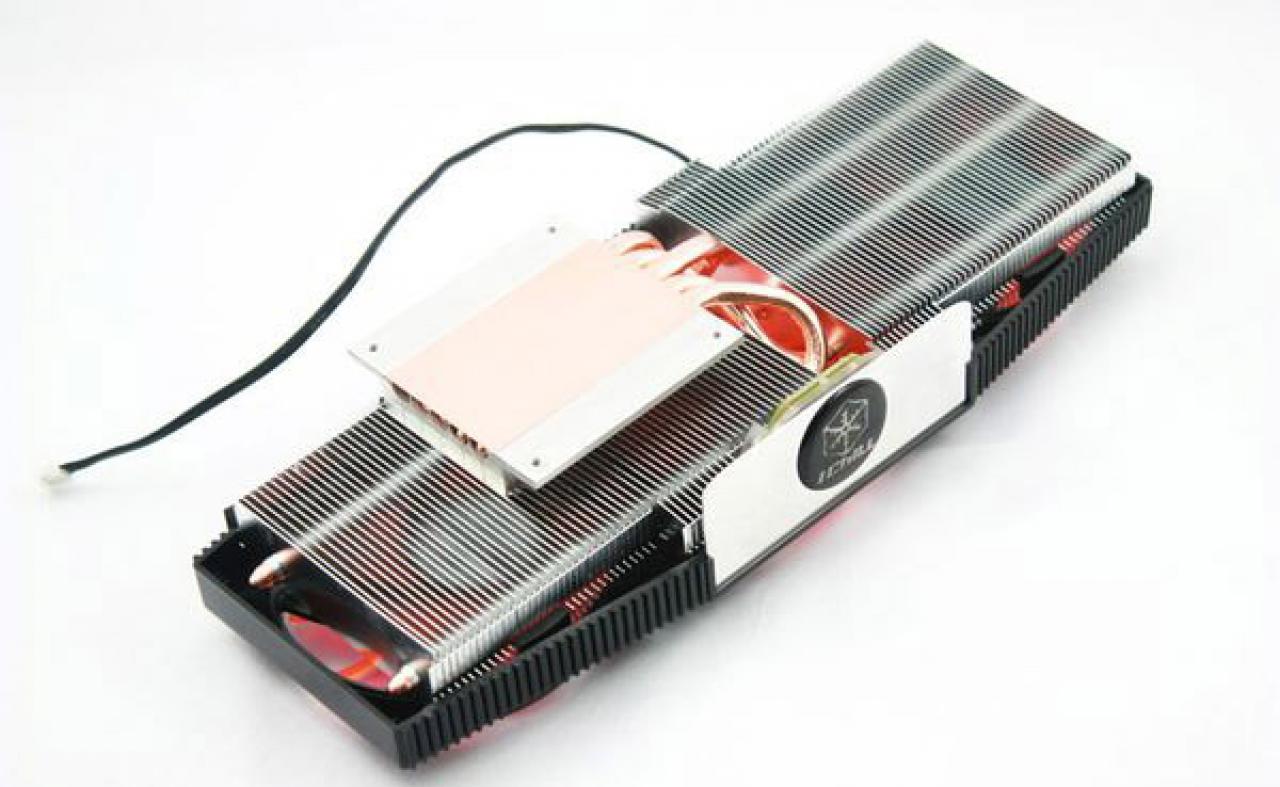 [16/12/2010] Inno3D: Grafikkartenkühler mit drei Lüftern für Geforce GTX 580 und Geforce GTX 570 (4)