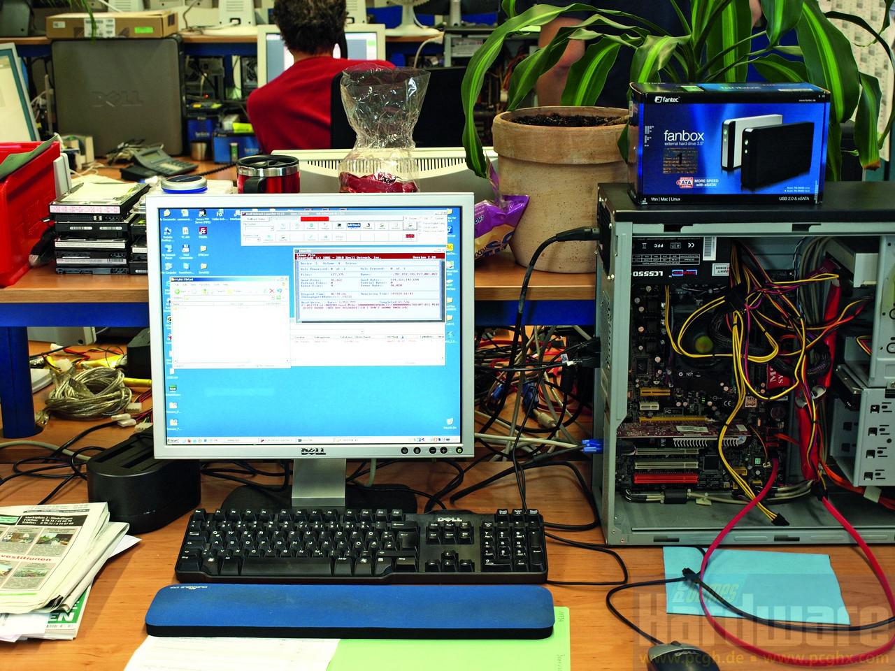 [21/12/2010] Kroll Ontrack sichert Daten von vermeintlich kaputten Festplatten. In der aktuellen PCGH-Ausgabe widmen wir diesem Thema einen Artikel . (10)