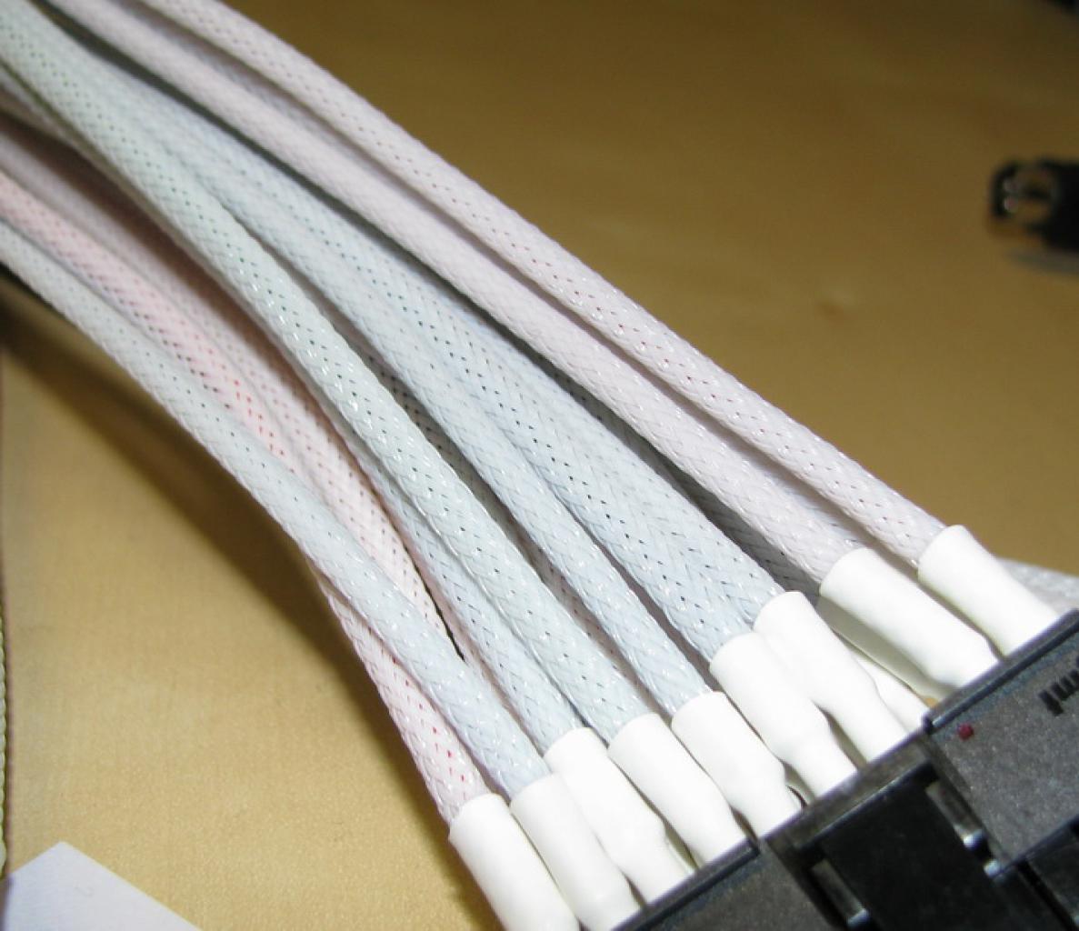[16/12/2010] Extreme Casemod-Bedingungen: Zugefrorene Stromleitungen und Lego-Werkzeuge (5)