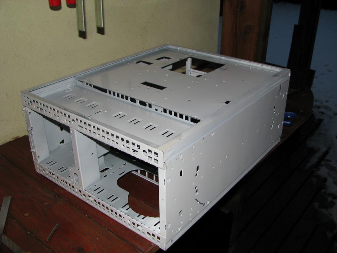 [16/12/2010] Extreme Casemod-Bedingungen: Zugefrorene Stromleitungen und Lego-Werkzeuge (45)