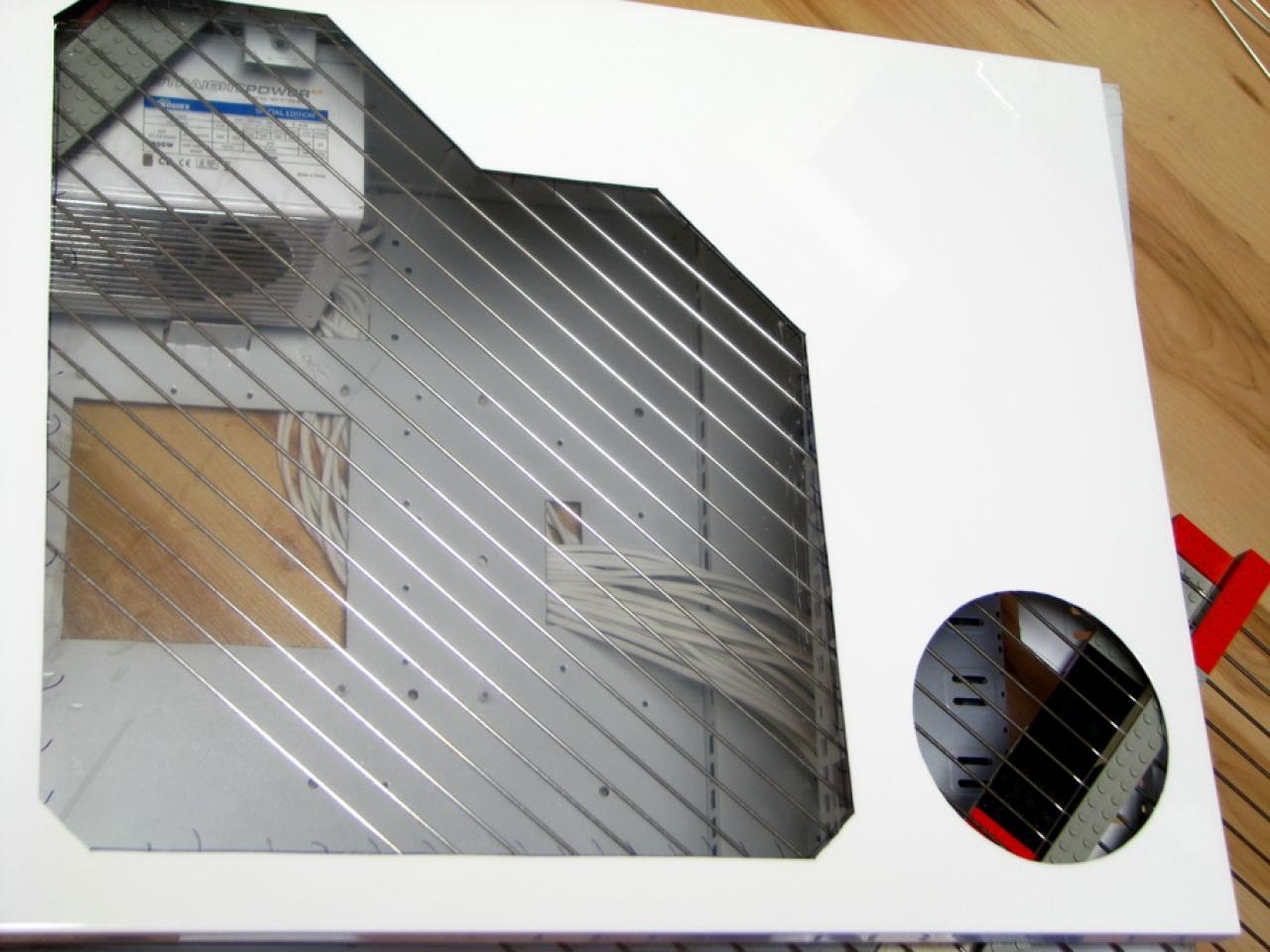 [16/12/2010] Extreme Casemod-Bedingungen: Zugefrorene Stromleitungen und Lego-Werkzeuge (66)