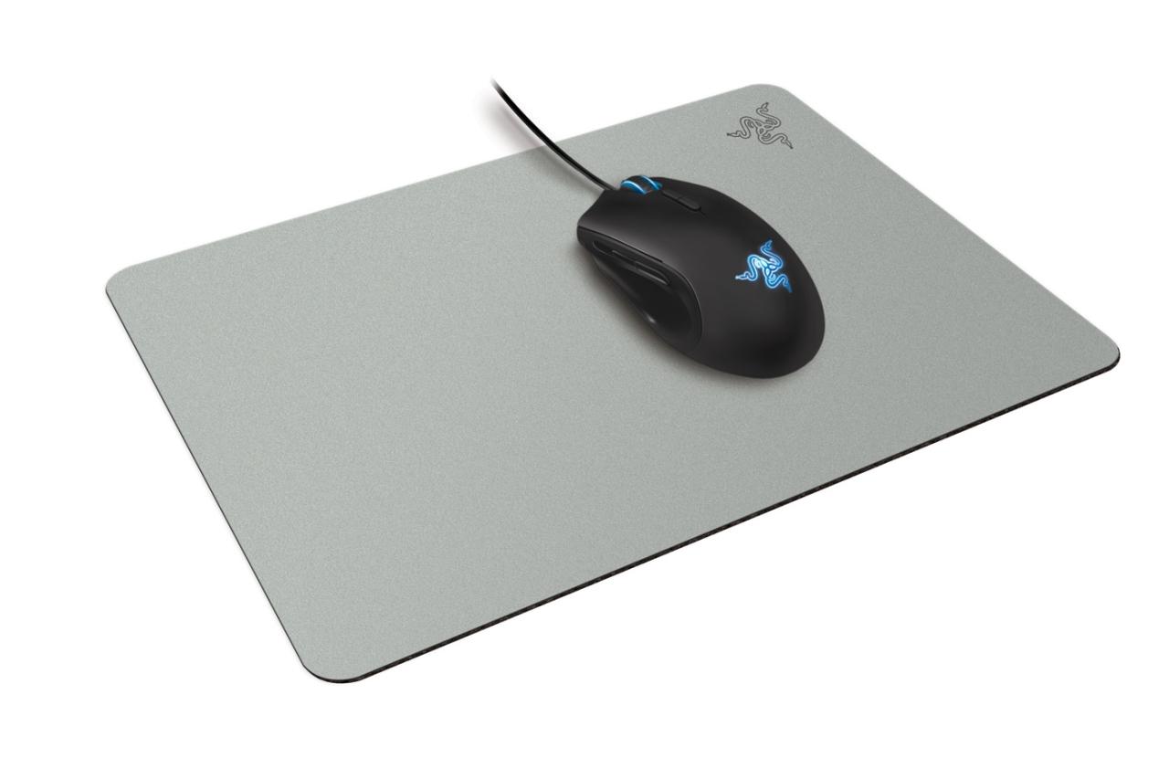 [17/12/2010] Razer Scarab Gaming-Mauspad (4)