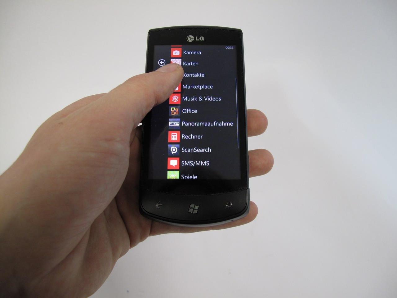 [16/12/2010] Windows Phone 7 bindet Live-Features ins Smartphone ein. Außerdem liefert das Touchpad Know-How für kommende Windows-Versionen. (14)