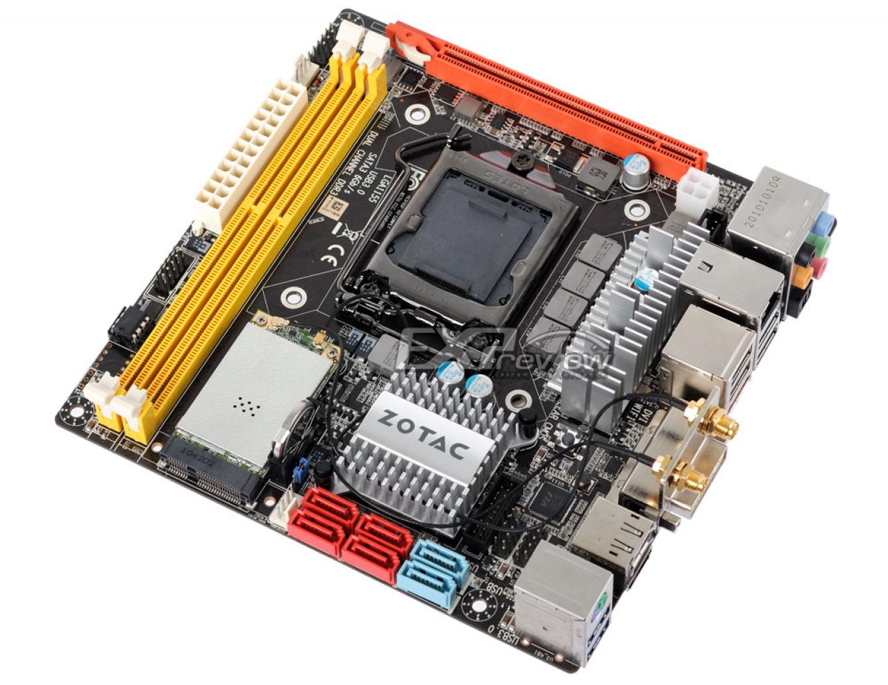 [29/12/2010] Zotac H67ITX U3 Wifi (4)