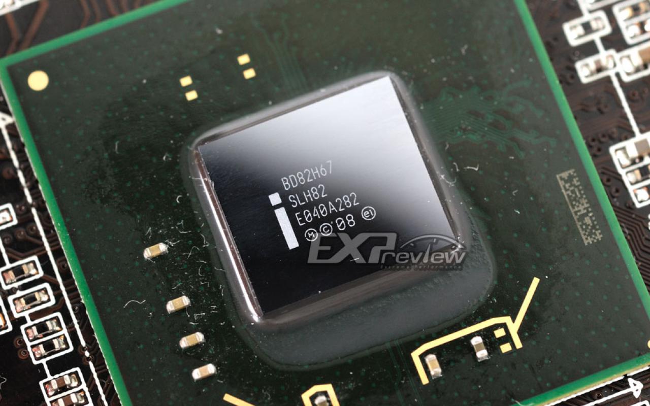 [29/12/2010] Zotac H67ITX U3 Wifi (6)