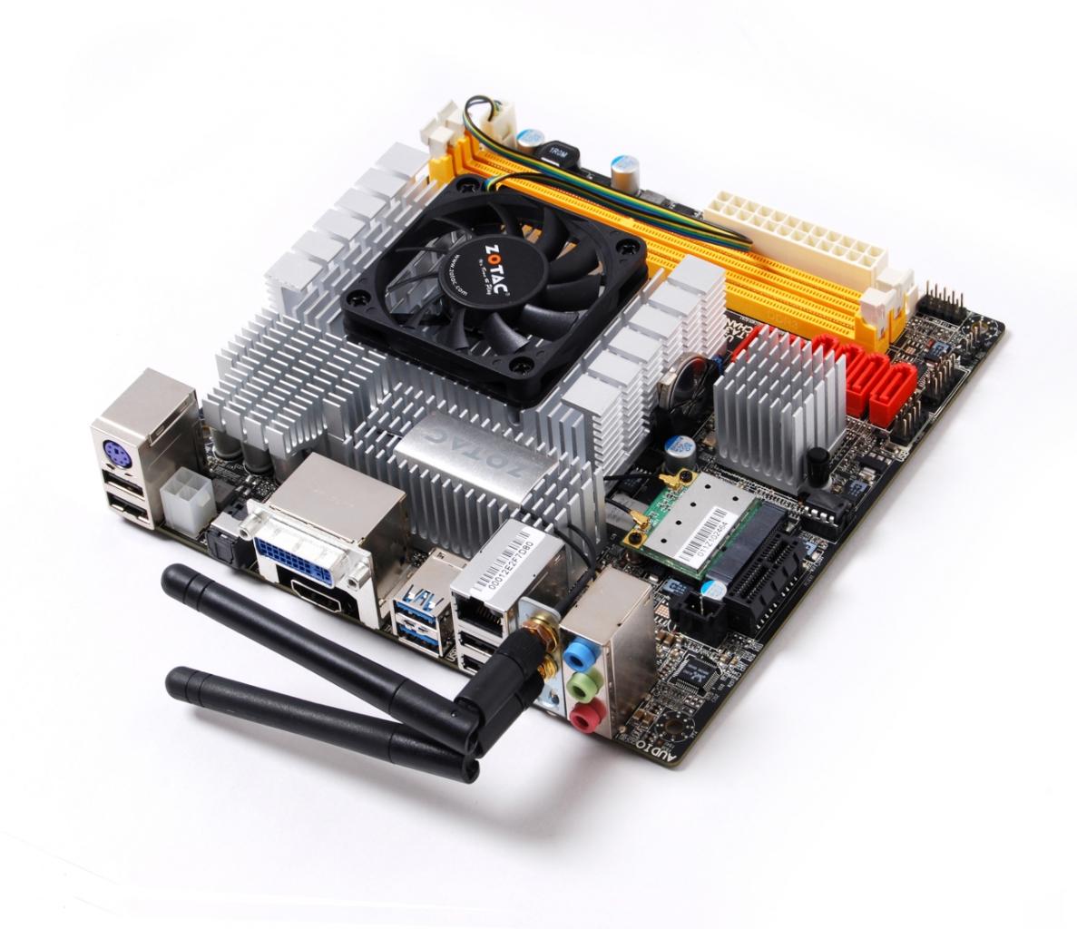 [15/12/2010] M880G-ITX Wifi und 880G-ITX Wifi: (9)