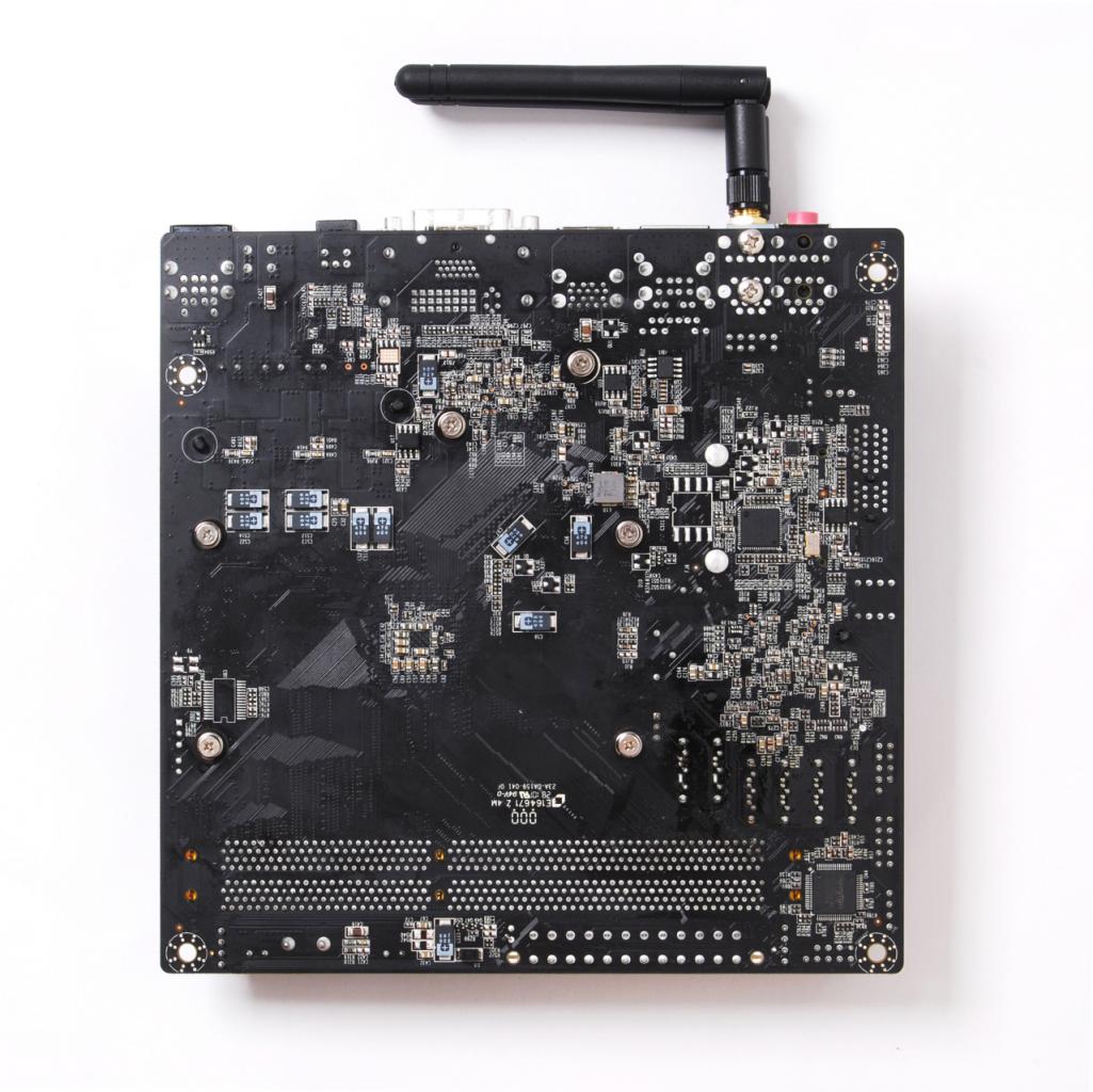 [15/12/2010] M880G-ITX Wifi und 880G-ITX Wifi: (10)
