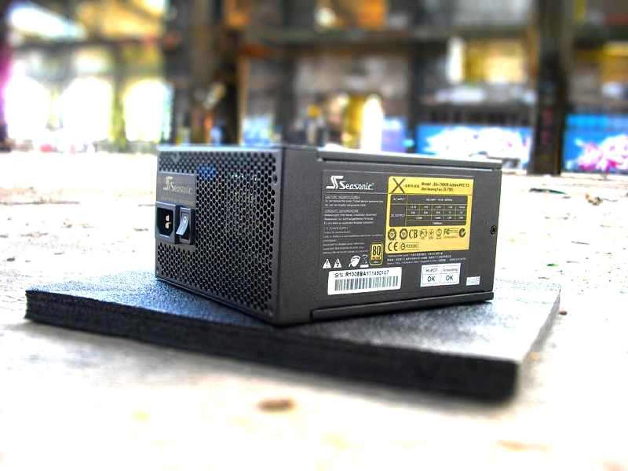 [22/12/2010] Retro-Casemod Concrete Elephant: Update (31)