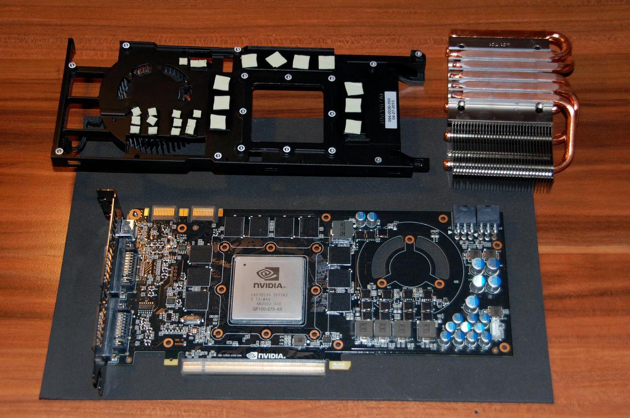 [17/12/2010] Schöner-Wohnen-Casemod: Der Wakü-PC im Schreibtisch (22)