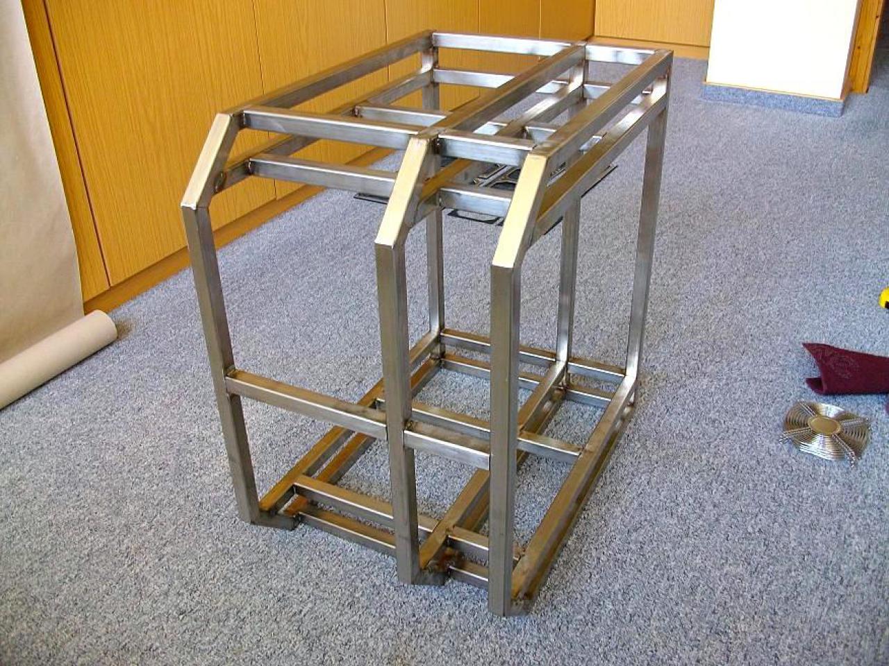 [22/12/2010] Casecon-Projekt Stainless Steel (3)