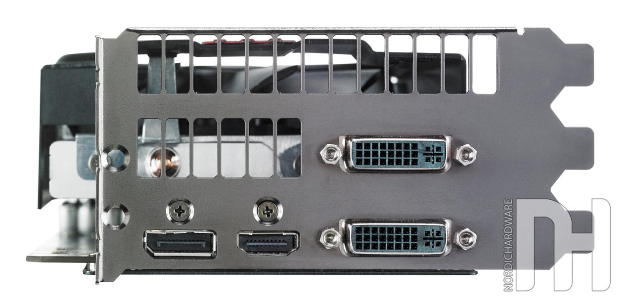 [12/01/2011] Asus Geforce GTX 580 DirectCU II: Geforce GTX 580 mit Triple-Slot-Kühler (4)