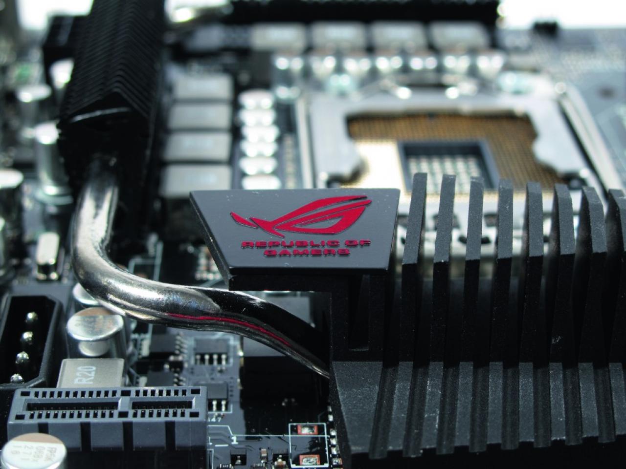 [27/01/2011] Das Asus Rampage III Formula in der PCGH-Edition (1)
