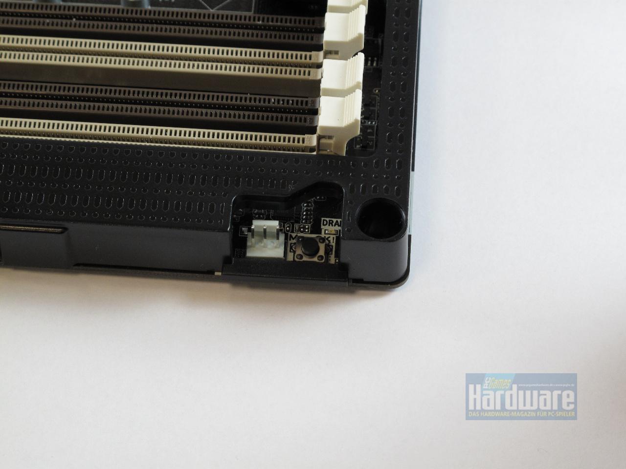 [05/01/2011] Asus Sabertooth P67 06