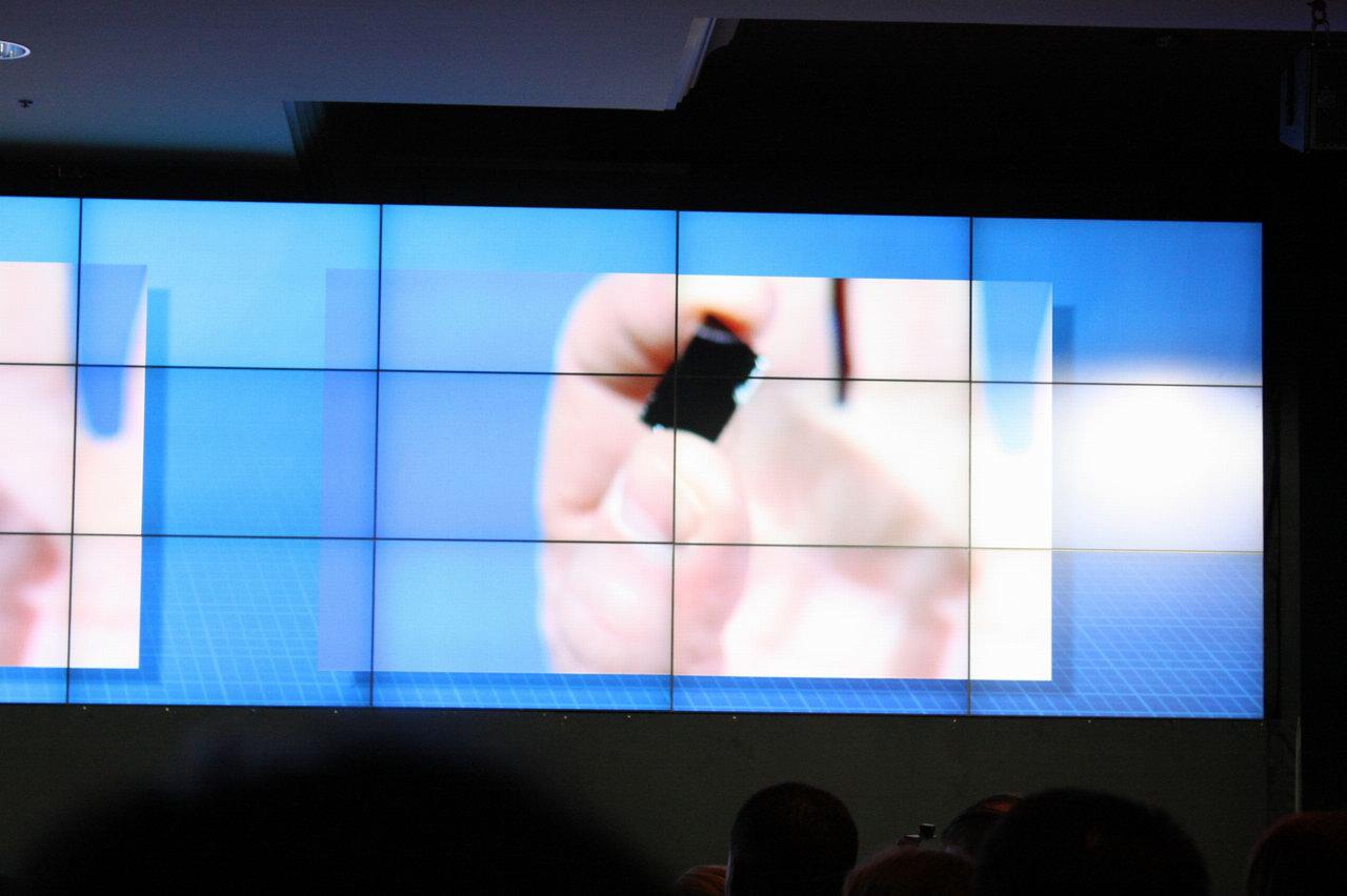 [05/01/2011] Mooly Eden: Intel auf der CES 2011 (6)