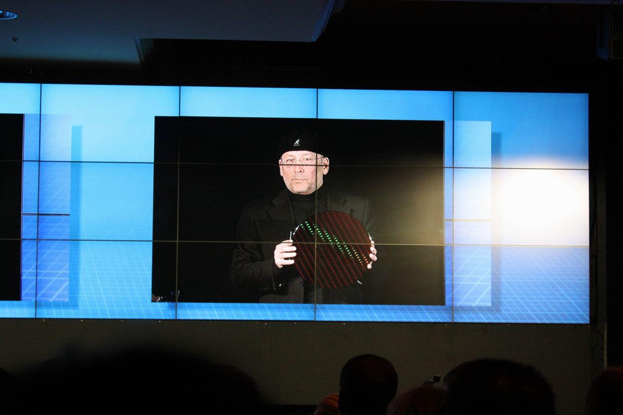 [05/01/2011] Mooly Eden: Intel auf der CES 2011 (9)