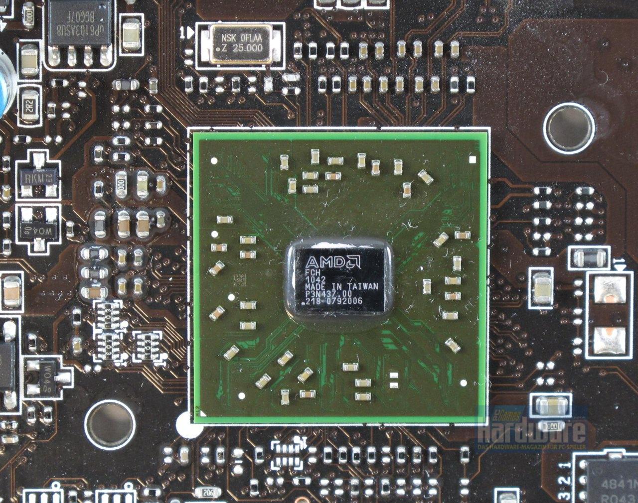 [14/01/2011] Hudson-Mainboard-Chip auf dem MSI E350IA E45