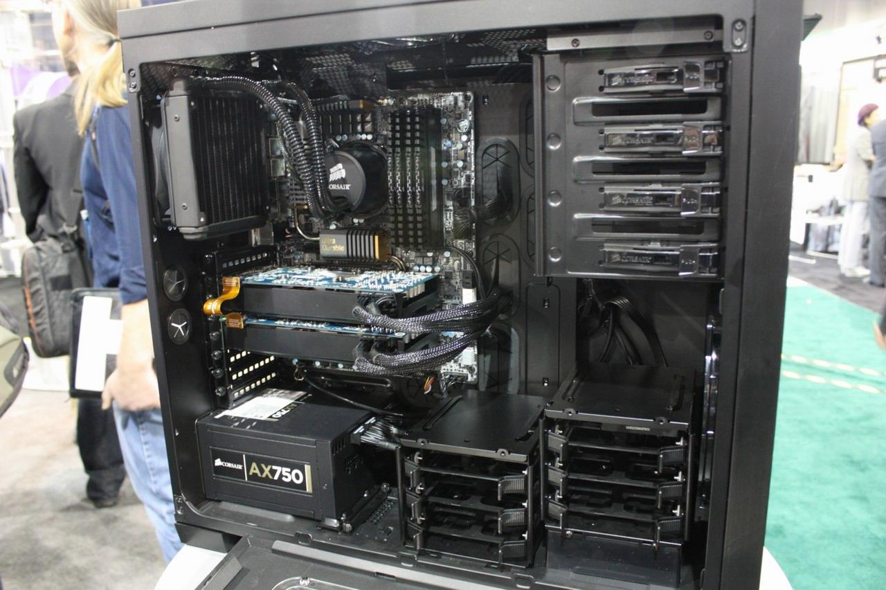 [07/01/2011] CES 2011: Corsair zeigt Obsidian 650D (1)