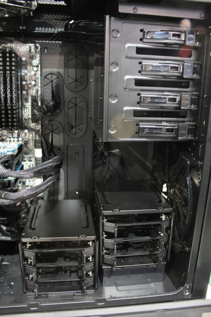 [07/01/2011] CES 2011: Corsair zeigt Obsidian 650D (2)