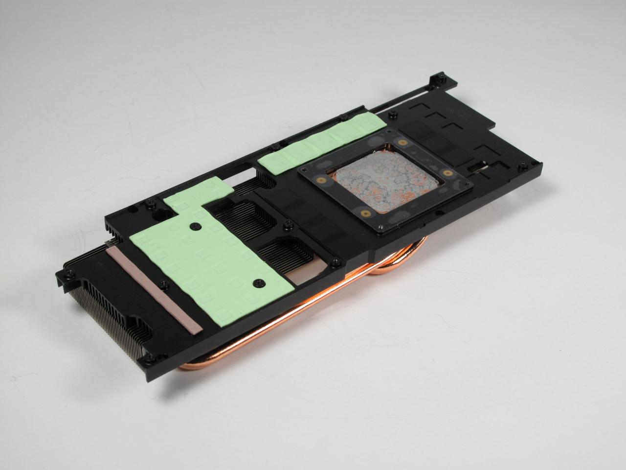 [21/01/2011] Palit Geforce GTX 580 3GB (10)