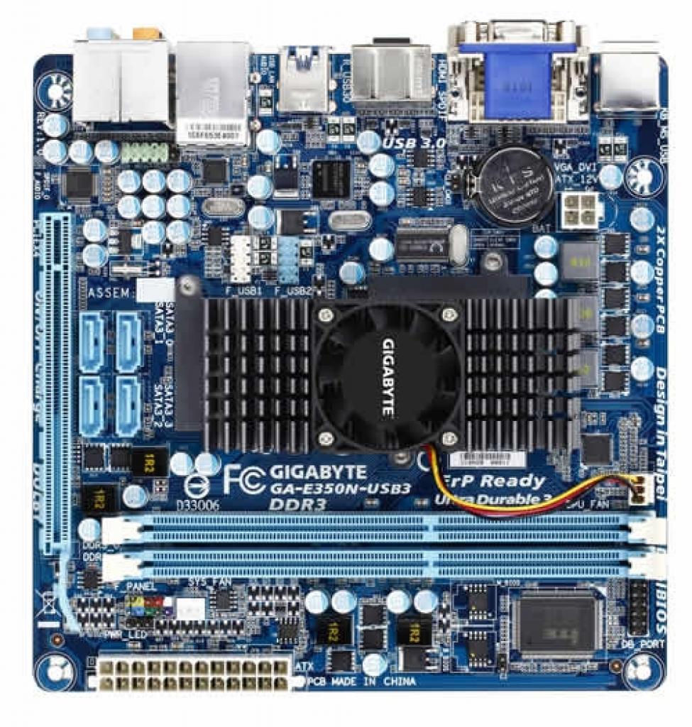 [05/01/2011] Gigabyte GA E350N USB3 002
