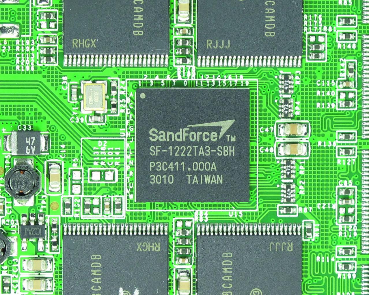 [14/01/2011] Extrememory XLR8 Plus im Test: SSD mit Sandforce-Controller (1)