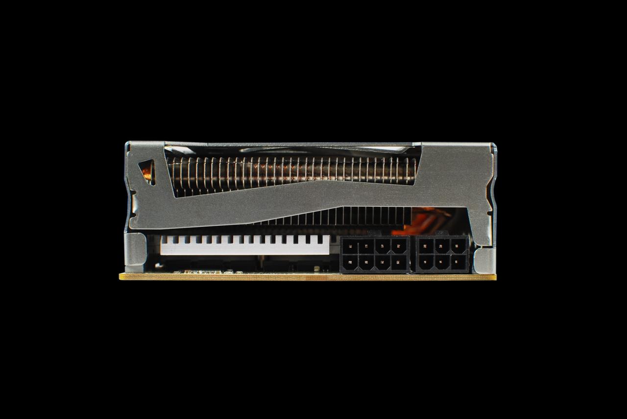[25/01/2011] KFA2 Geforce GTX 560 TI LTD OC 004
