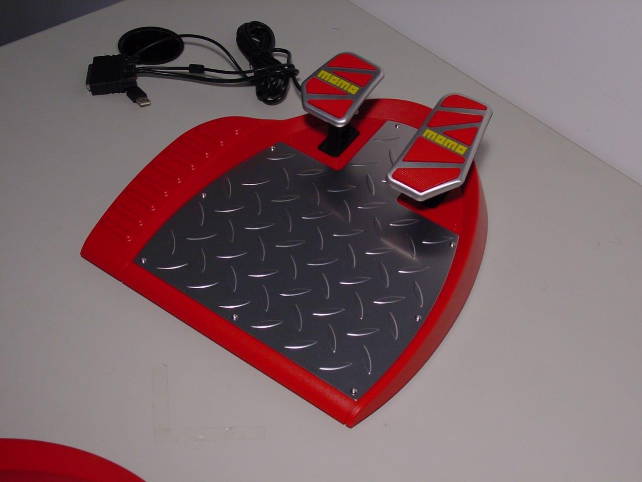 [20/01/2011] Logitech Momo Force Pedale