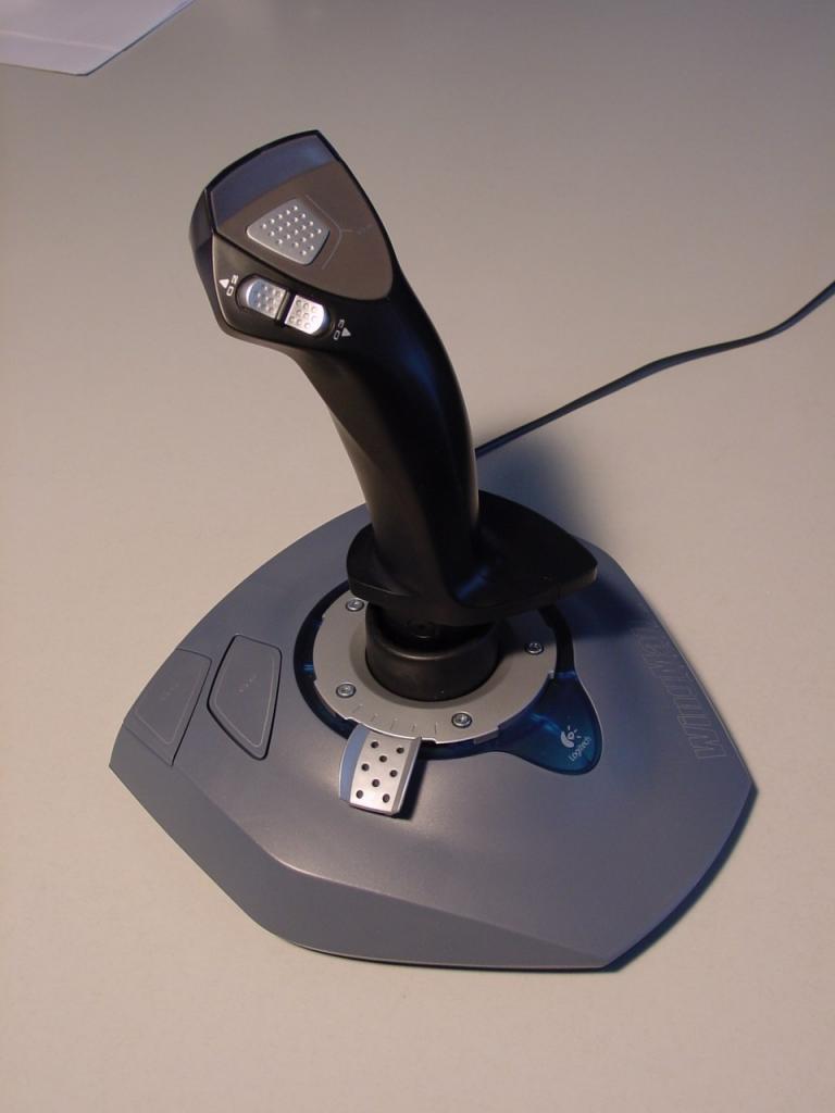 [20/01/2011] Logitech Wingman Attack 2