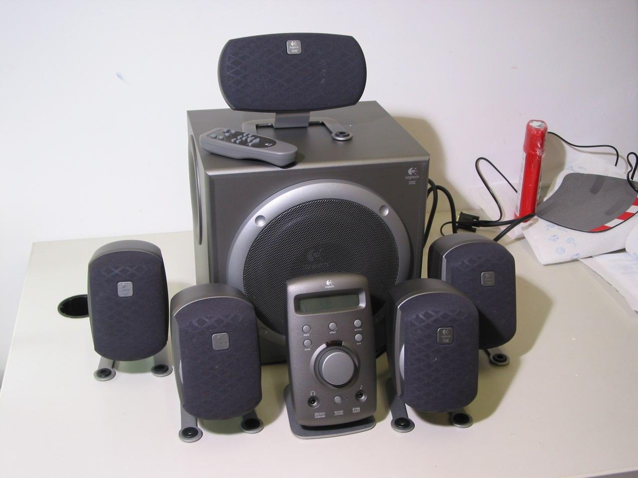 [20/01/2011] Logitech Z 680