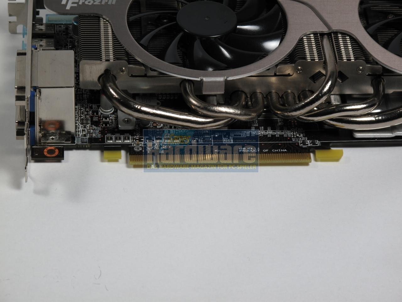 [07/01/2011] MSI R6950 Twin Frozr II frisch von der CES im PCGH-Testlabor angekommen (7)