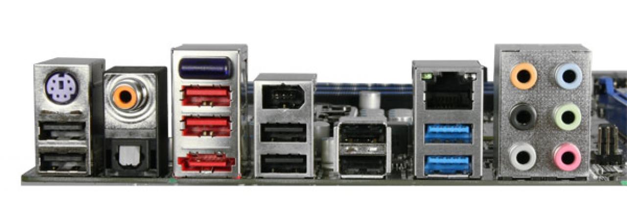 [14/01/2011] Sapphire Pure Black X58 004