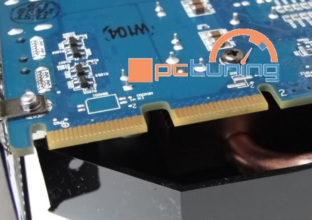 [26/01/2011] Sapphire Radeon HD 6950 mit 1 GiByte: PCB-Fotos aufgetaucht (6)