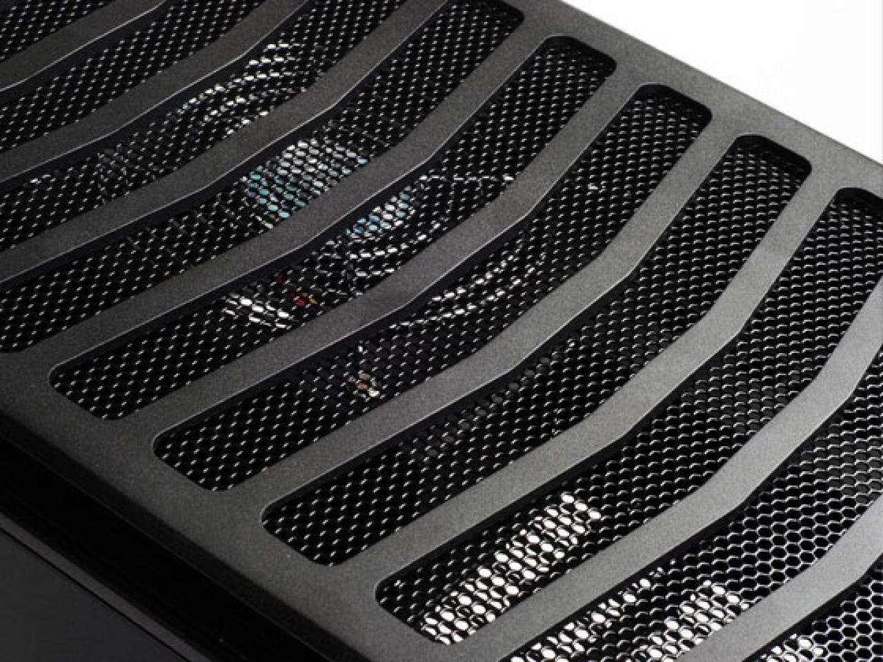[05/01/2011] Silverstone Temjin TJ11 004