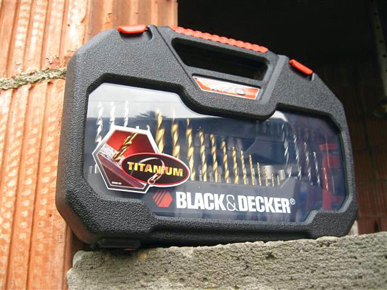 [14/01/2011] Vorzeige-Casecon mit Edelstahlrahmen und weißem Monsta-Radiator (3)