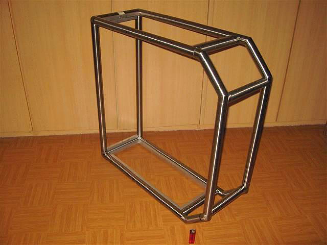 [14/01/2011] Vorzeige-Casecon mit Edelstahlrahmen und weißem Monsta-Radiator (38)