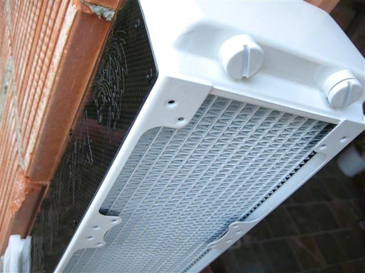 [14/01/2011] Vorzeige-Casecon mit Edelstahlrahmen und weißem Monsta-Radiator (77)