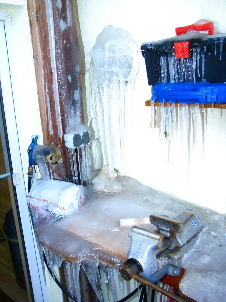 [07/01/2011] Update: von Lego-Sklaven und Gehäusen im Schnee (30)