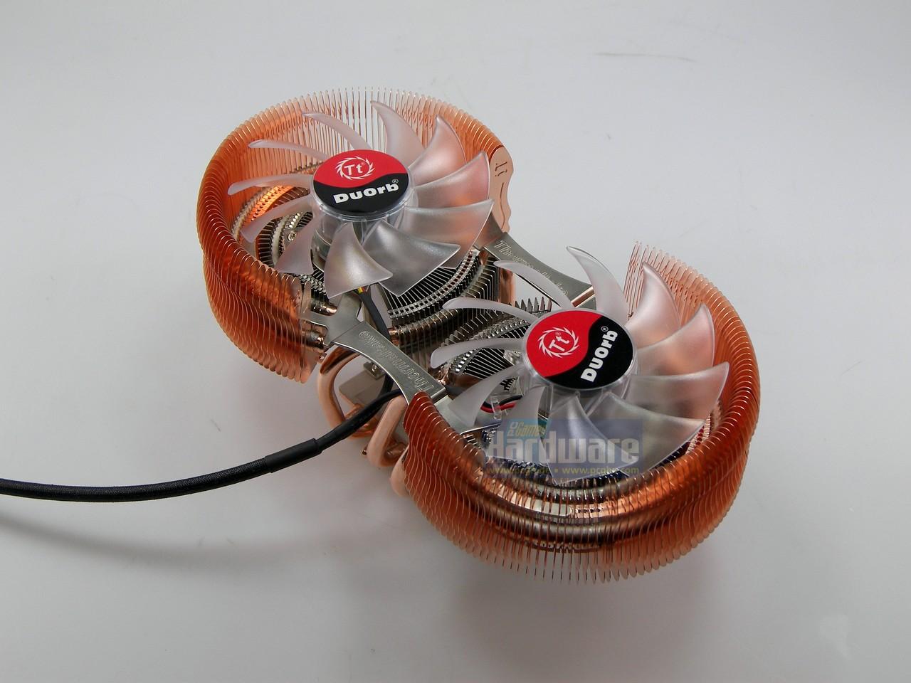 [21/01/2011] Thermaltake Duorb - geht dank zweier Lüfter in die Breite
