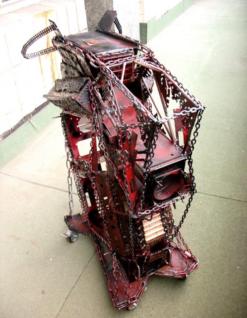 [24/01/2011] Devastator Case Mod (2)